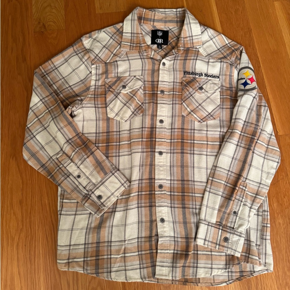Pittsburgh Steelers 🏈 Plaid Flannel Shirt